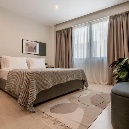 The Artisan Hotel 4*